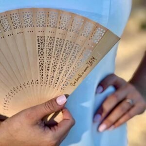 Abanico de madera natural personalizado