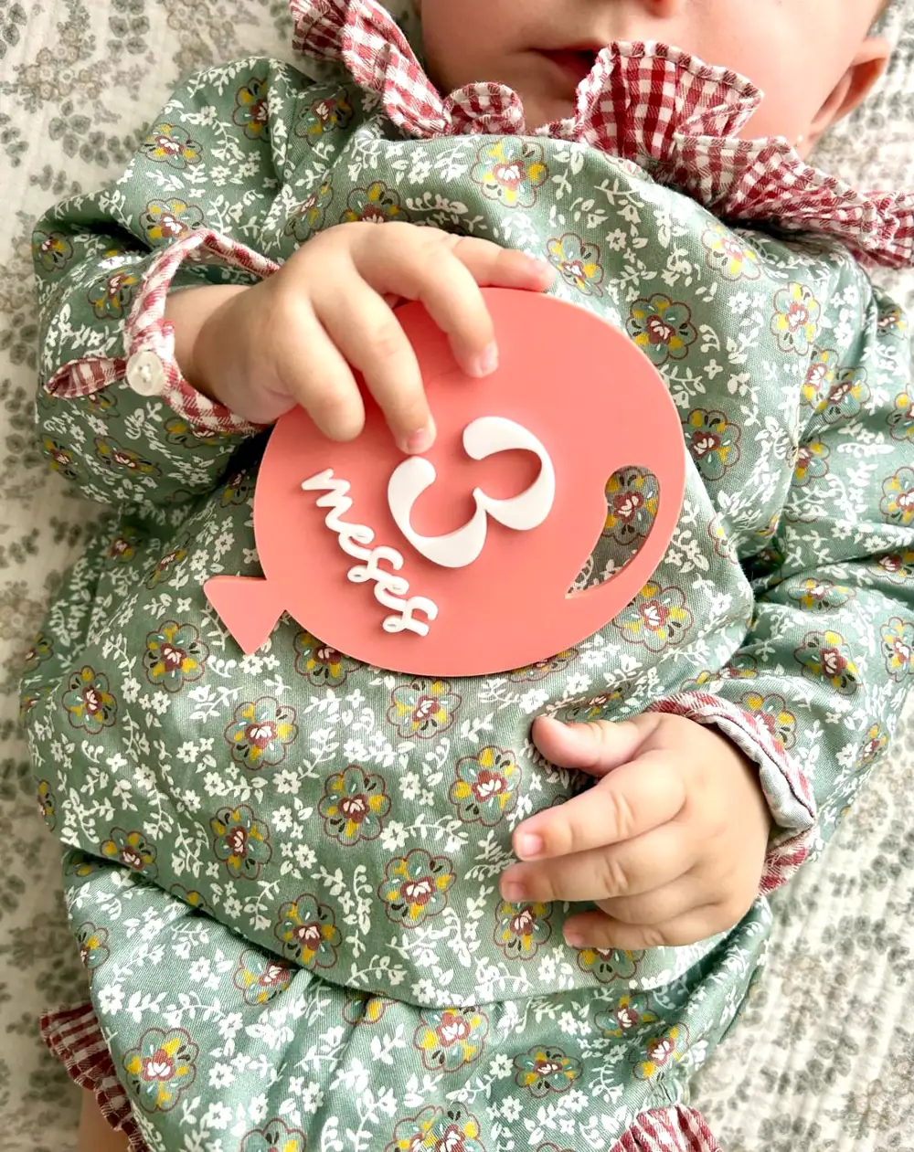 Tarjetas de meses para bebé de acrílico: 12 milestones en forma de globo con los meses del 1 al 11 y 1 año, kit niño en menta, amarillo, gris y azul
