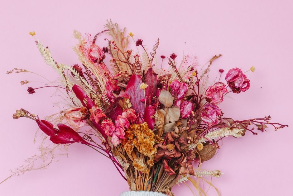 Ramo de flores preservadas, la opción para conservar el ramo de novia tras la boda
