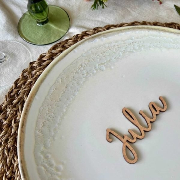 Marcasitios estilo Julia para boda personalizado en madera