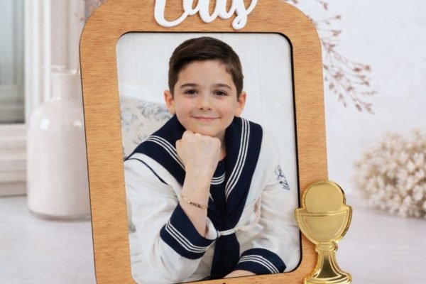 Marco de fotos en madera personalizado para celebraciones